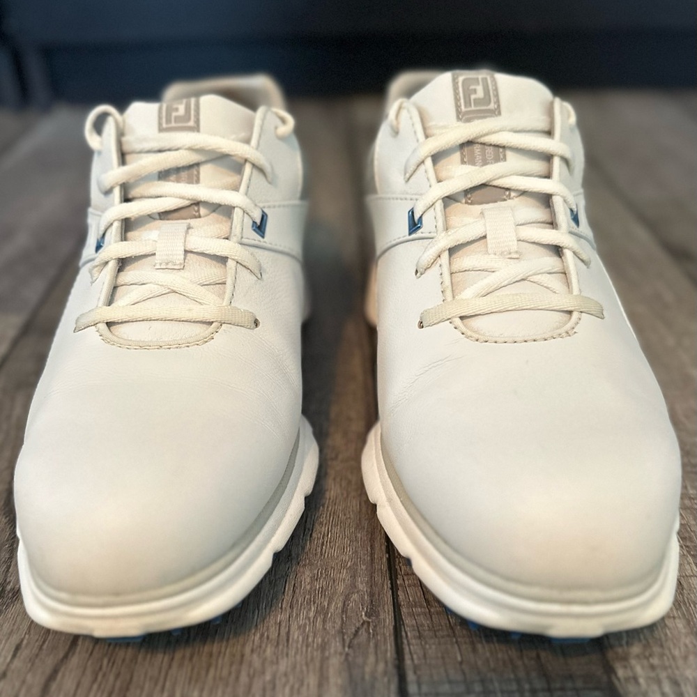 FootJoy Pro SL Men's Spikeless Golf Shoes Size 9 W Leather White Silver Blue - Picture 5 of 13